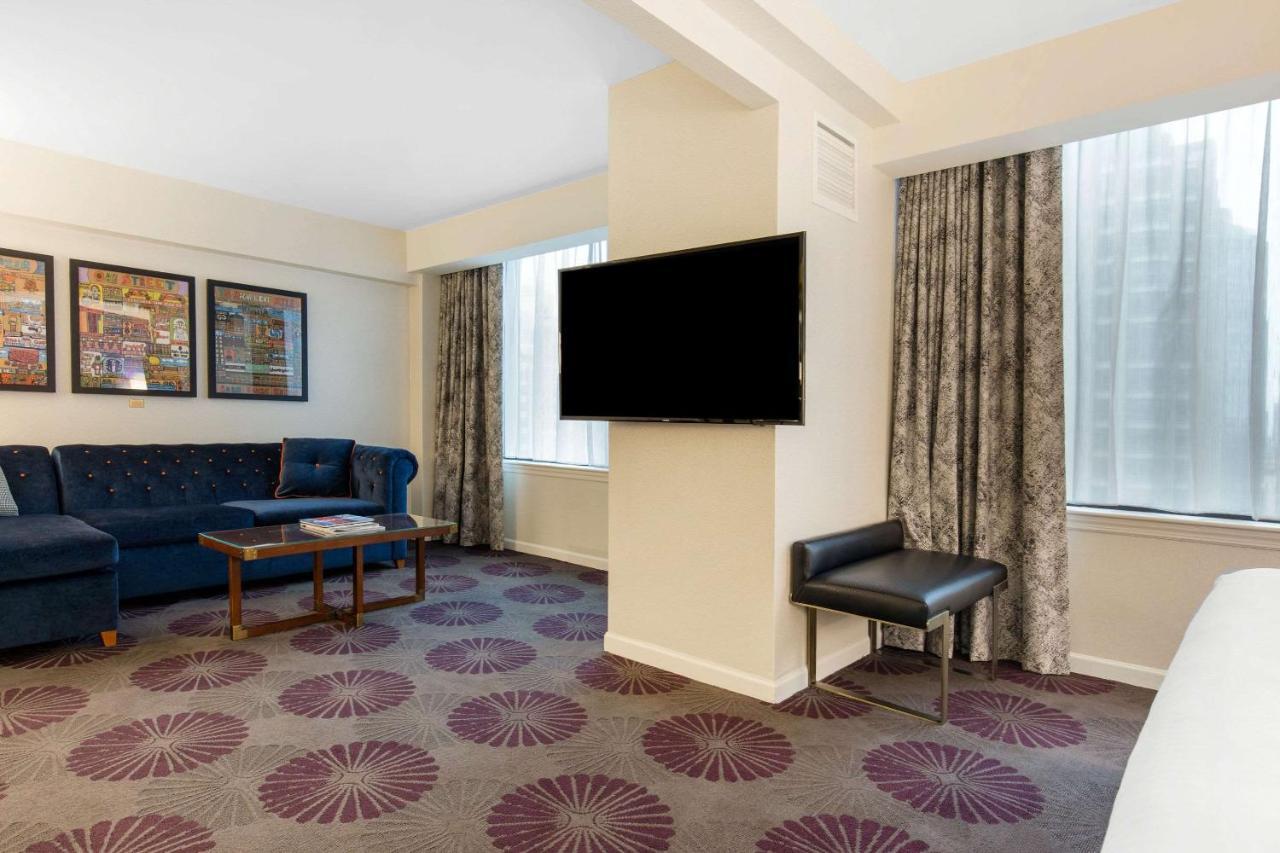 The Chicago Hotel Collection Magnificent Mile Exterior photo